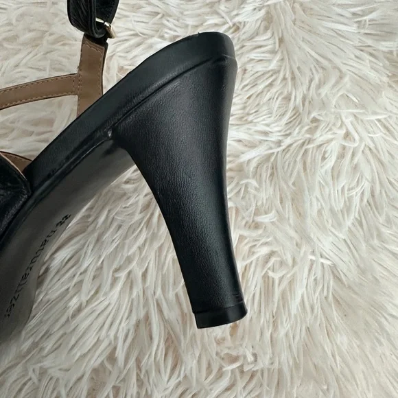 Elegant Black Strappy Heels - Picture 9 of 14